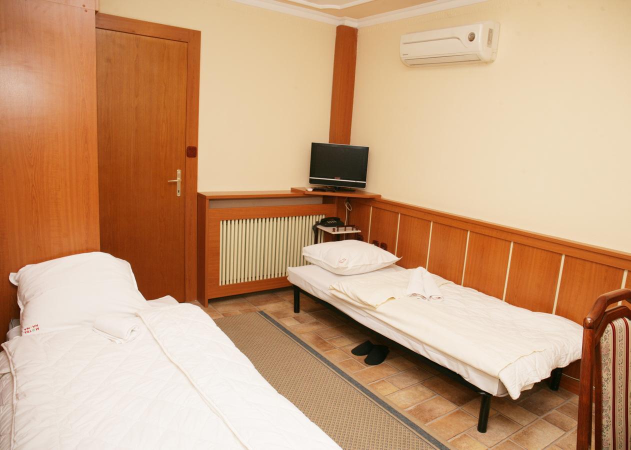 Motel Nana Banja Luka Exterior foto
