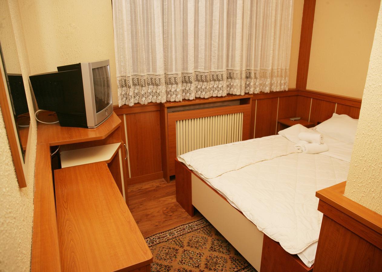Motel Nana Banja Luka Quarto foto