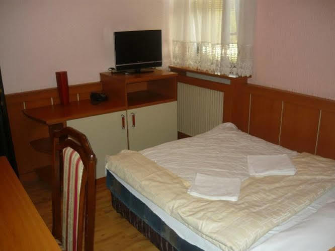 Motel Nana Banja Luka Exterior foto